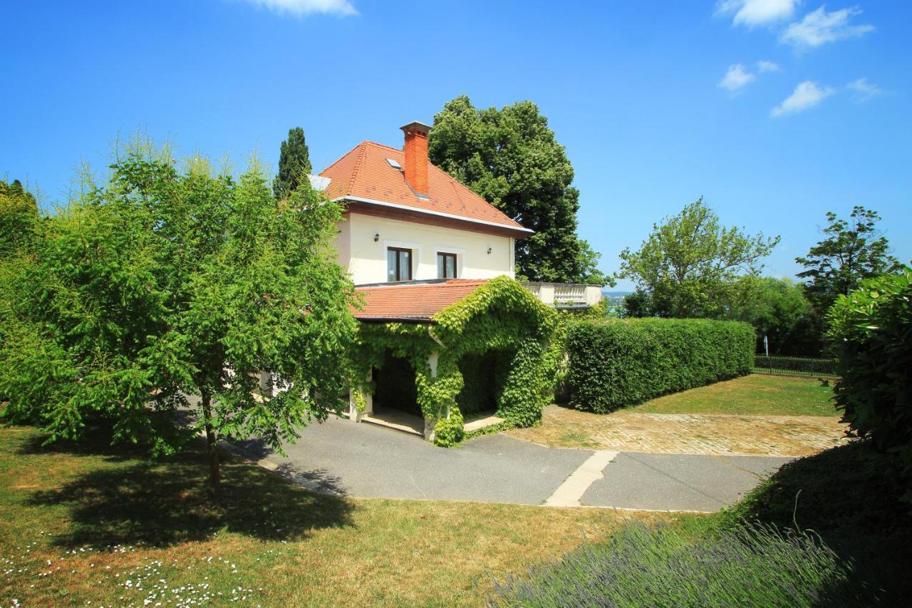 Aquilo Hotel Panorama Tihany Buitenkant foto