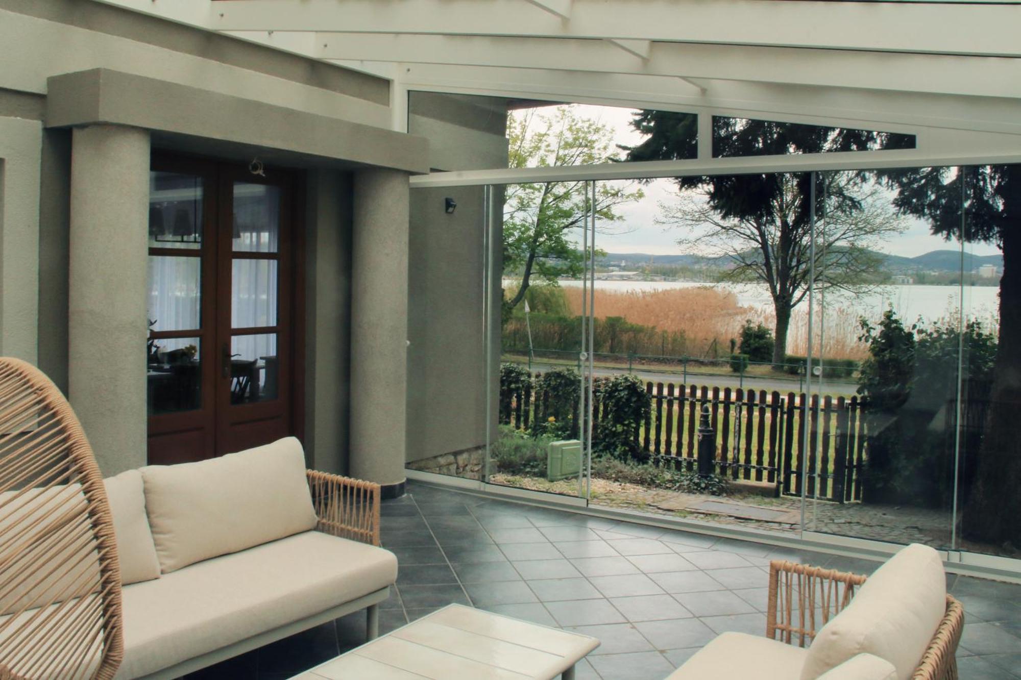 Aquilo Hotel Panorama Tihany Buitenkant foto
